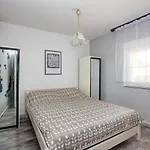 בית הארחה Apartments And Rooms With Parking Space Biograd Na Moru, Biograd - 6219 3*