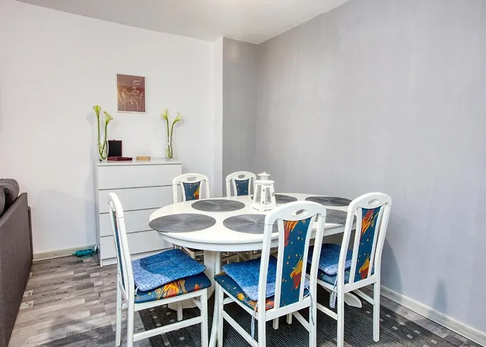 Apartments And Rooms With Parking Space Biograd Na Moru, Biograd - 6219 Gostinjska kuća Biograd Na Moru