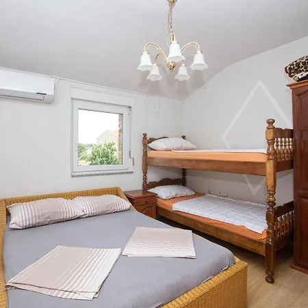 Guest house And With Parking Space Biograd Na Moru, Biograd - 6219 Biograd Na Moru