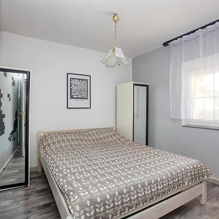 Guest house And With Parking Space Biograd Na Moru, Biograd - 6219 3*