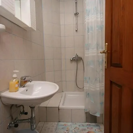 Pensjonat And With Parking Space Biograd Na Moru, Biograd - 6219 3*